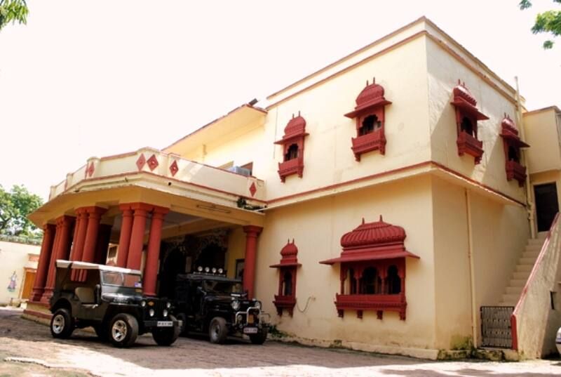 undefined Ishwari Niwas